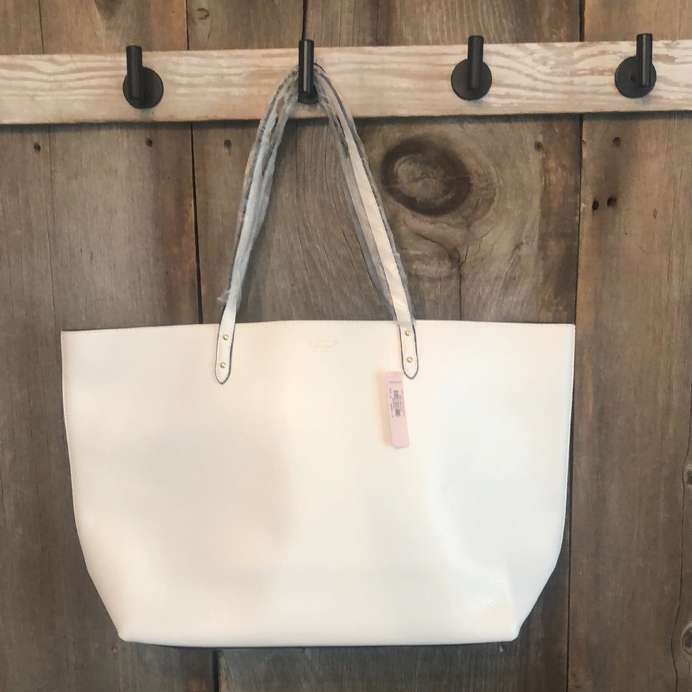 Victoria’s Secret Tote with Pouch - Picture 4 of 17
